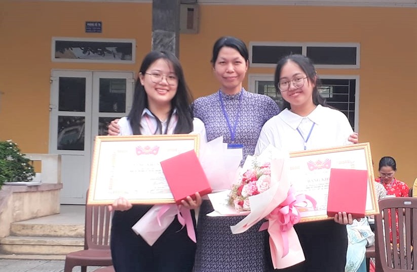Nh&agrave; trường viết thư cảm ơn gia đ&igrave;nh c&oacute; con học xuất sắc - Ảnh 3.