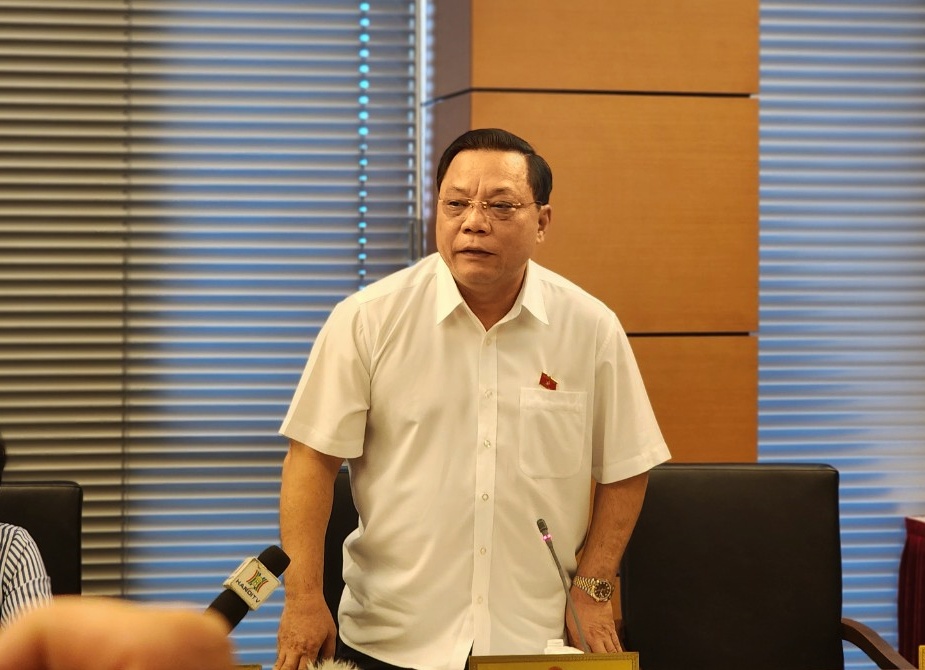 Trung tướng Nguyễn Hải Trung n&oacute;i về việc tăng tuổi phục vụ trong c&ocirc;ng an nh&acirc;n d&acirc;n