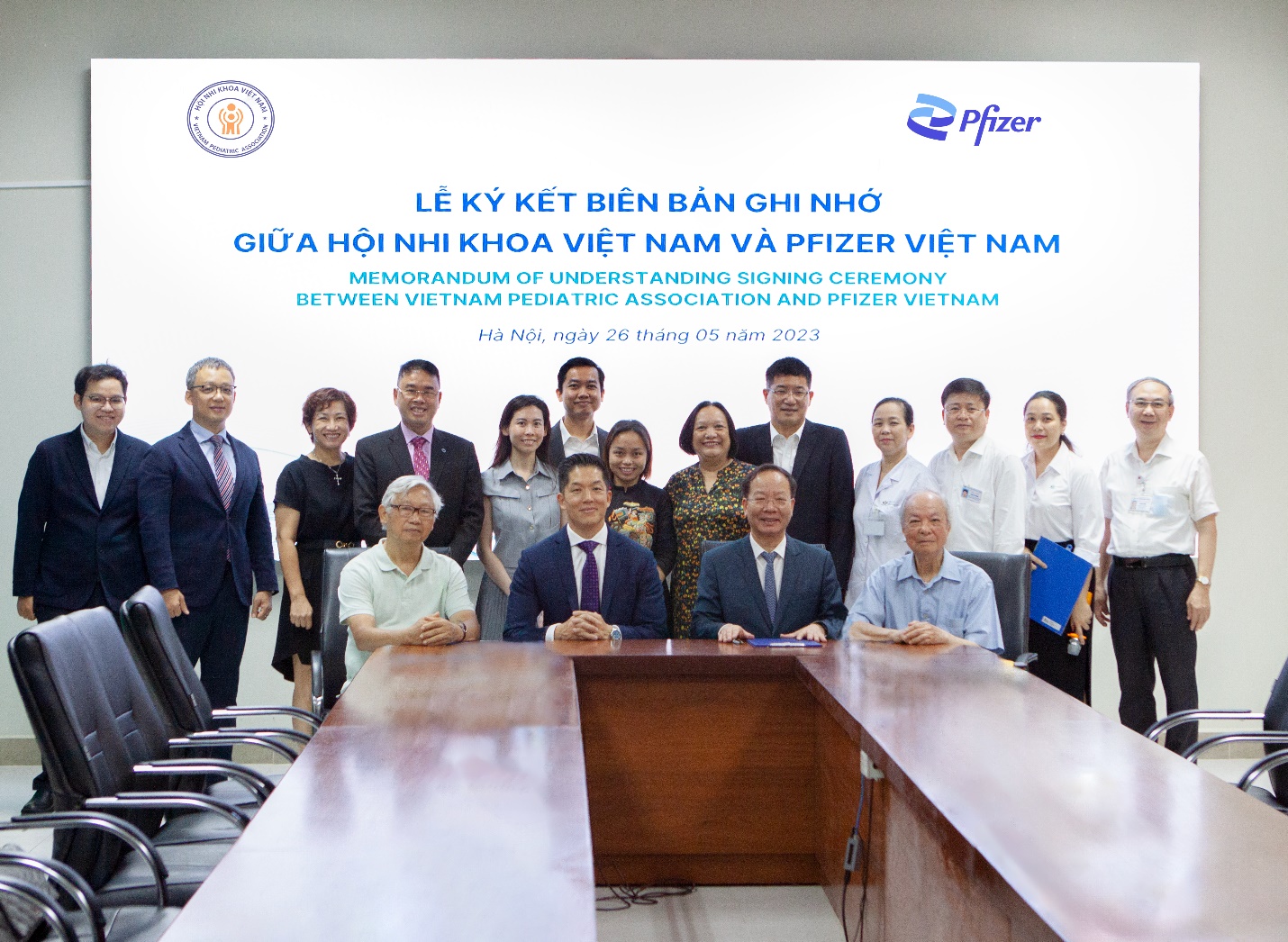 Pfizer Việt Nam hợp tác chăm sóc sức khỏe trẻ em cùng Hội Nhi khoa Việt Nam - Ảnh 1.