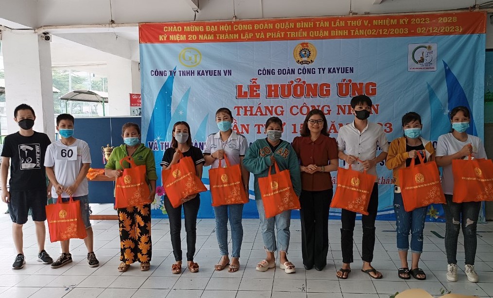 Quan tâm chăm lo đoàn viên - lao động khó khăn