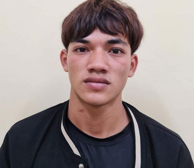 Đang đứng b&ecirc;n đường, nam thanh ni&ecirc;n bị đ&aacute;nh, cướp tiền, điện thoại - Ảnh 1.