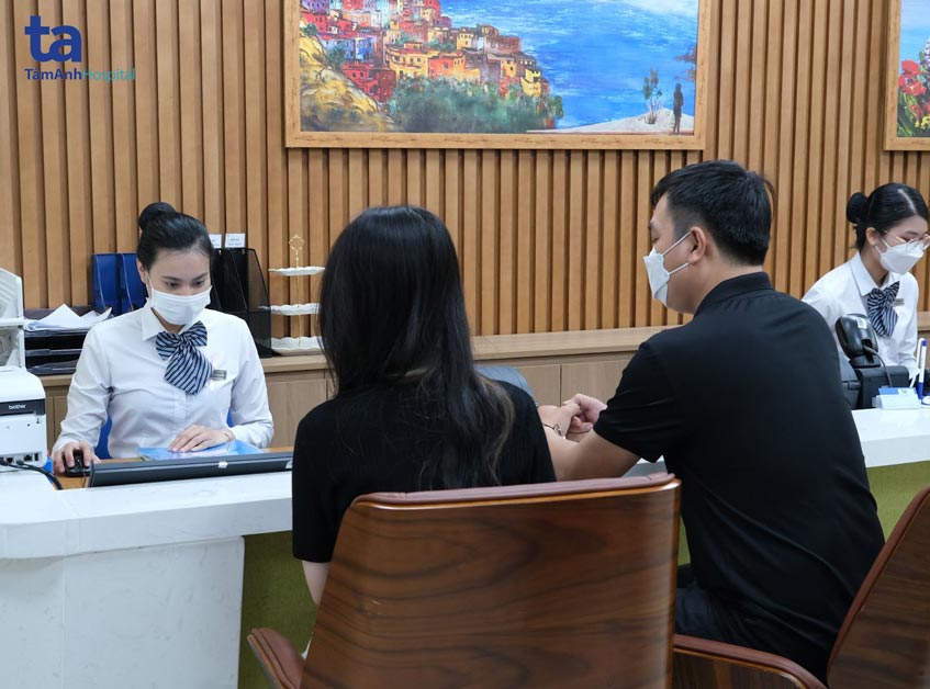 Nối "ống dẫn tinh" cho người đàn ông từng triệt sản, giờ muốn có con