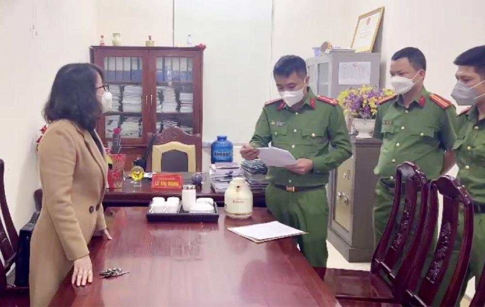 Vụ cựu giám đốc Trung tâm giáo dục thường xuyên bị tuyên 5 năm tù: Yêu cầu tòa án báo cáo