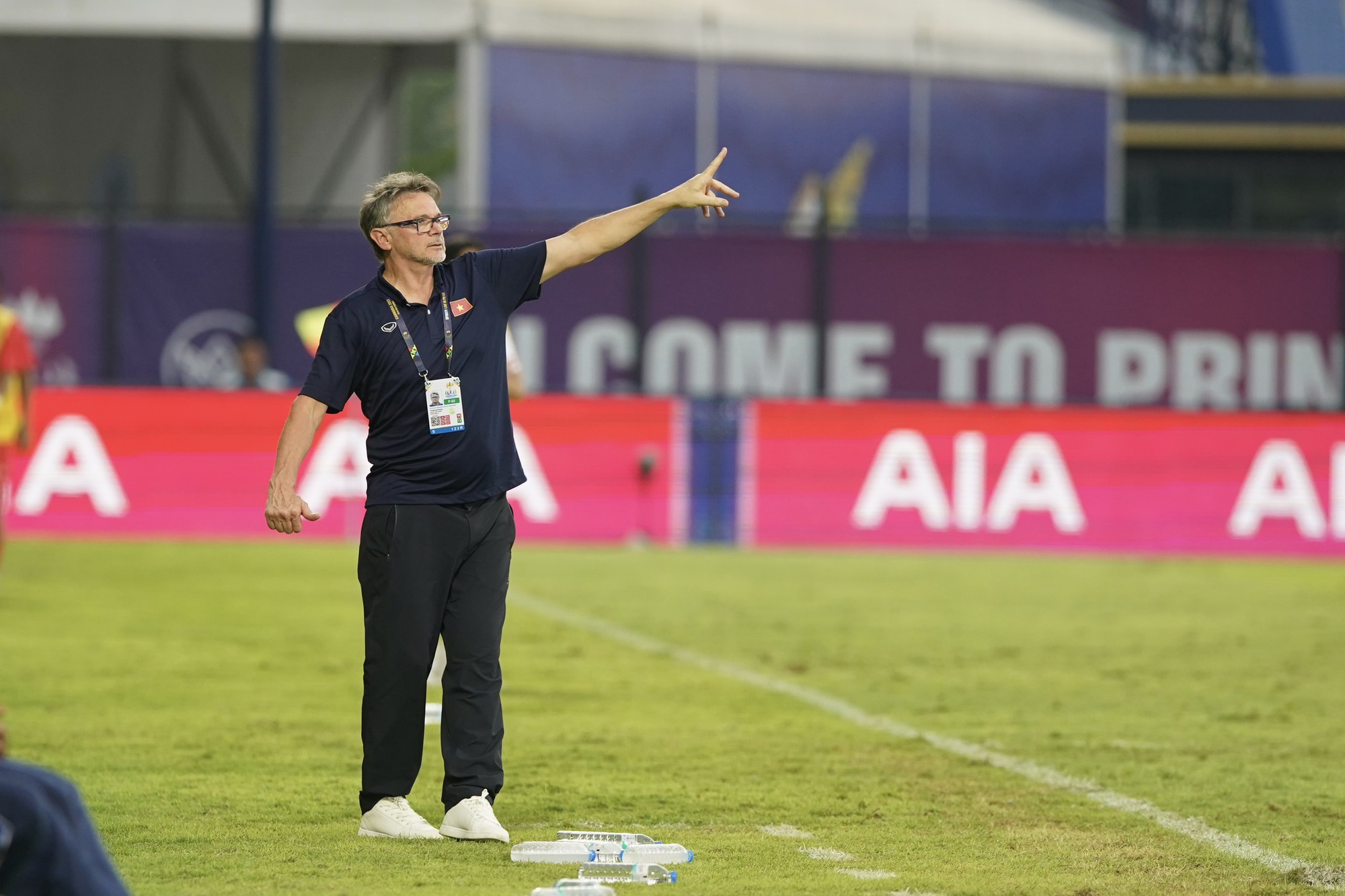 HLV Troussier n&oacute;i g&igrave; về chiến thắng của U22 Việt Nam? - Ảnh 2.