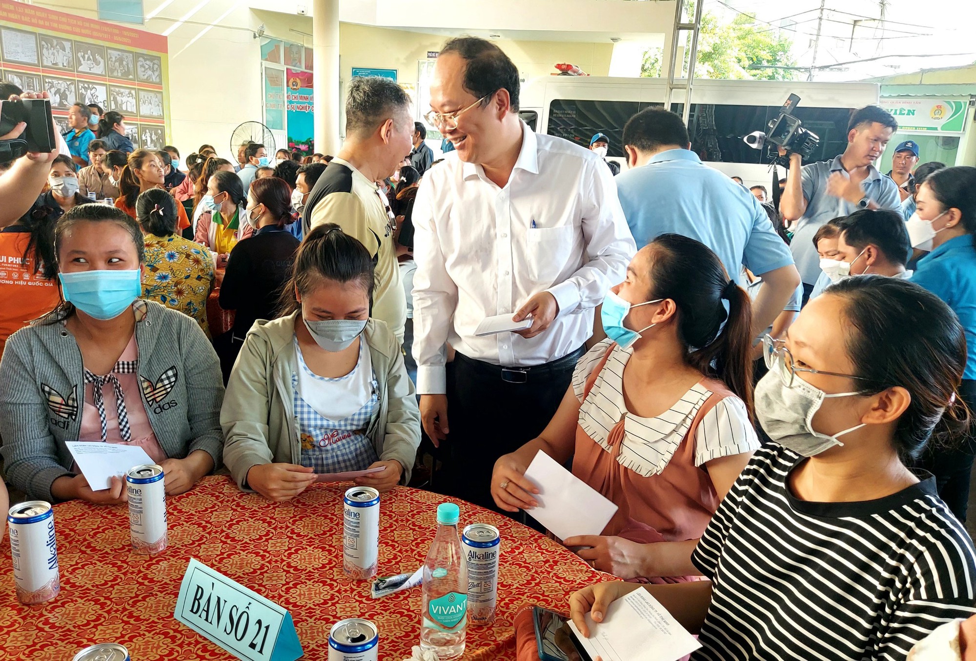 Tháng 5 ấm áp, ý nghĩa