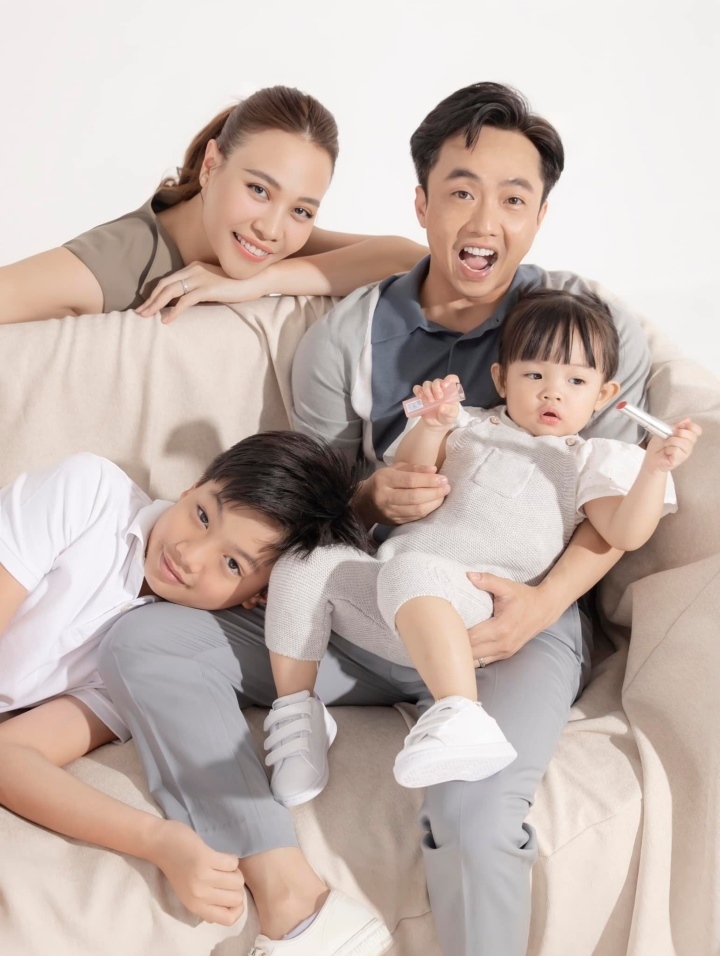 Đ&agrave;m Thu Trang sinh con thứ 2 cho Cường đ&ocirc; la - Ảnh 3.
