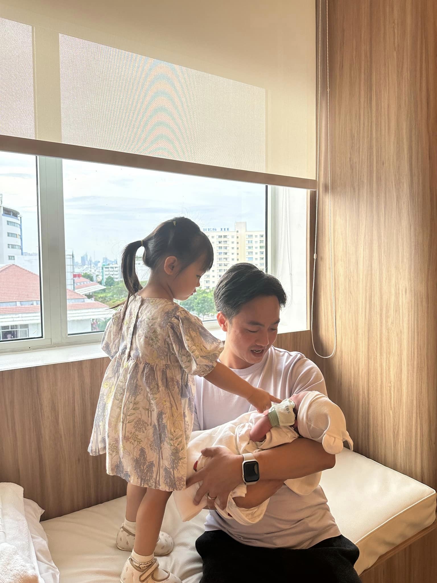Đ&agrave;m Thu Trang sinh con thứ 2 cho Cường đ&ocirc; la - Ảnh 5.
