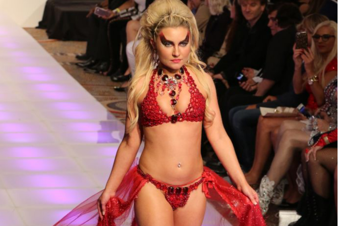 Cựu hoa hậu bikini qua đời đột ngột ở tuổi 32