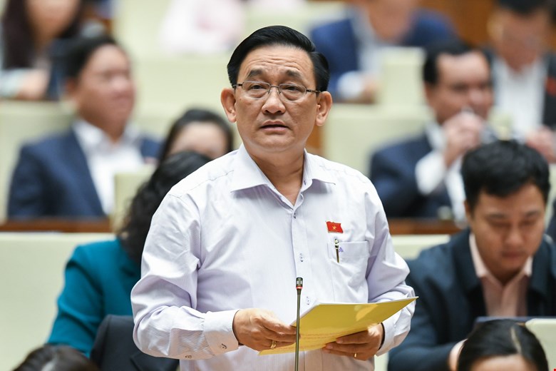 Đại biểu Trần Quốc Tuấn: C&oacute; c&aacute;n bộ kh&ocirc;ng muốn l&agrave;m v&igrave; kh&ocirc;ng c&oacute; lợi &iacute;ch g&igrave;