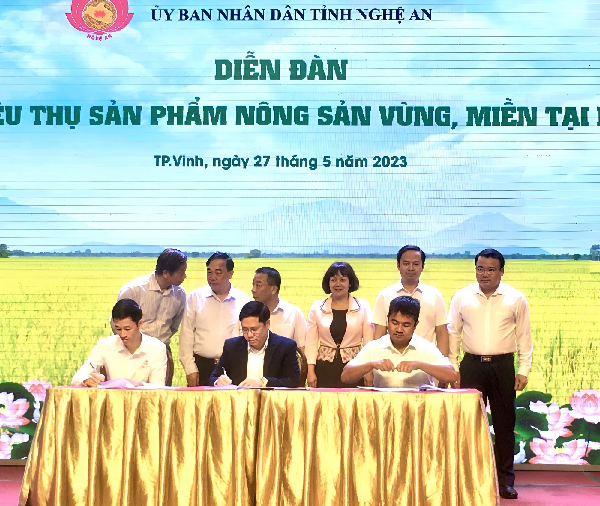 WinCommerce ký kết hợp tác tiêu thụ nông sản với các doanh nghiệp, hợp tác xã tỉnh Nghệ An