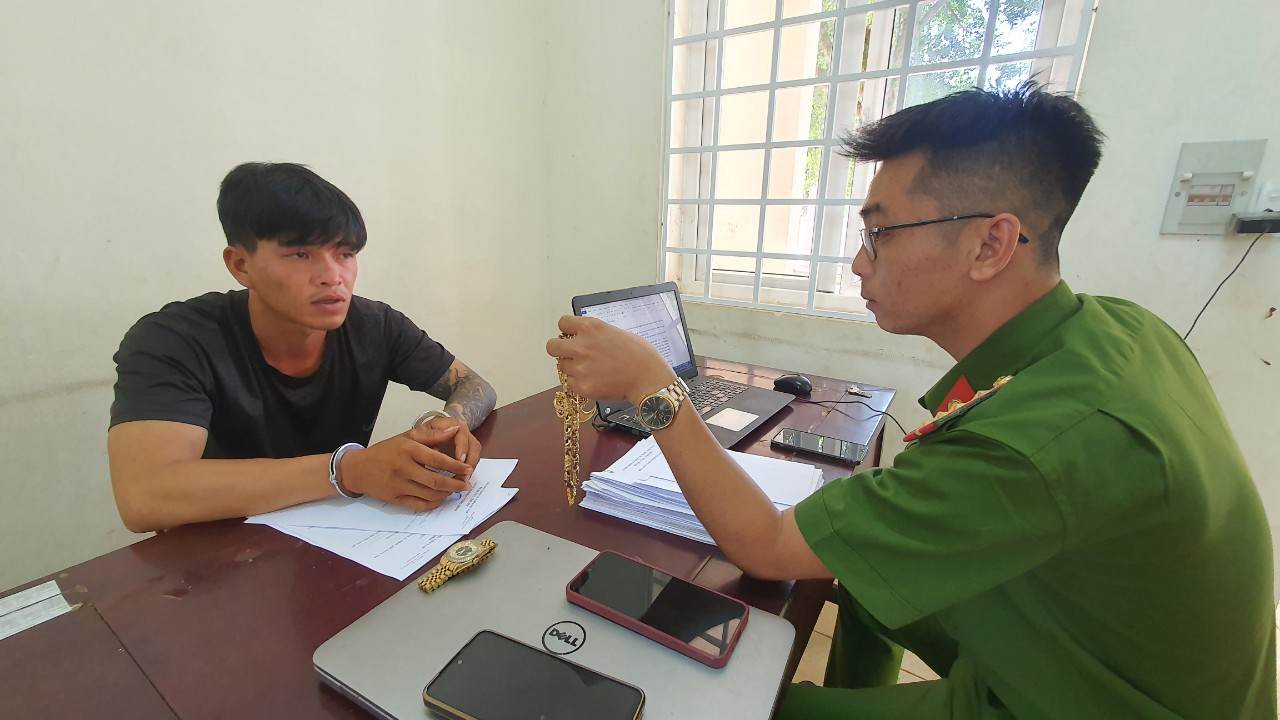 Chân dung siêu trộm bóng đêm gây lo sợ ở TP Buôn Ma Thuột - Ảnh 1.