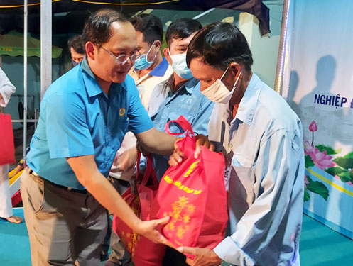 Thu h&uacute;t đo&agrave;n vi&ecirc;n bằng ph&uacute;c lợi - Ảnh 1.