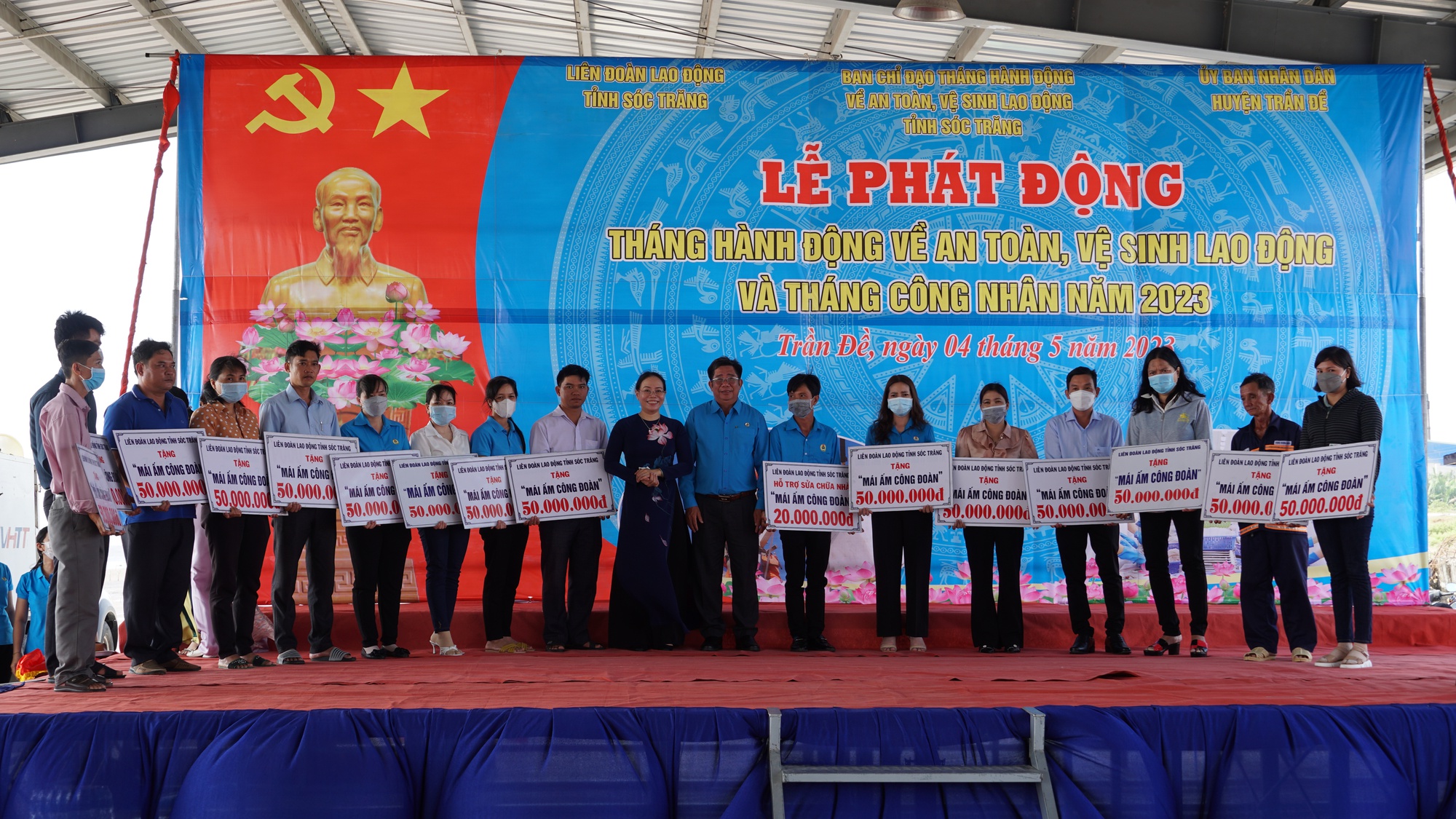 Sự kiện lớn nhất năm 2023 của c&ocirc;ng nh&acirc;n tỉnh S&oacute;c Trăng  - Ảnh 3.