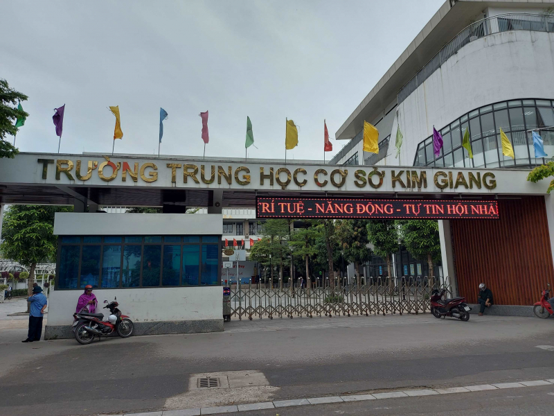 "Ép" không thi lớp 10