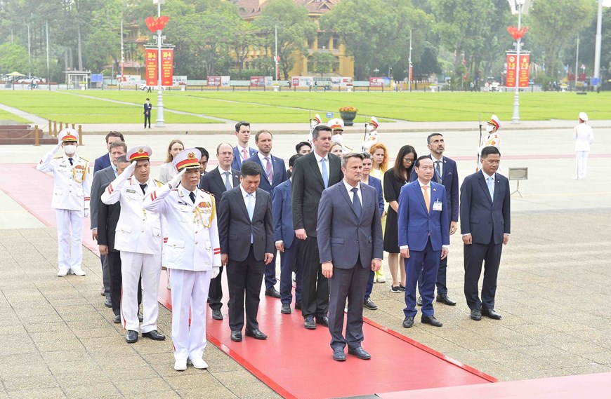 Thủ tướng Phạm Minh Ch&iacute;nh đ&oacute;n, hội đ&agrave;m với Thủ tướng Luxembourg - Ảnh 15.