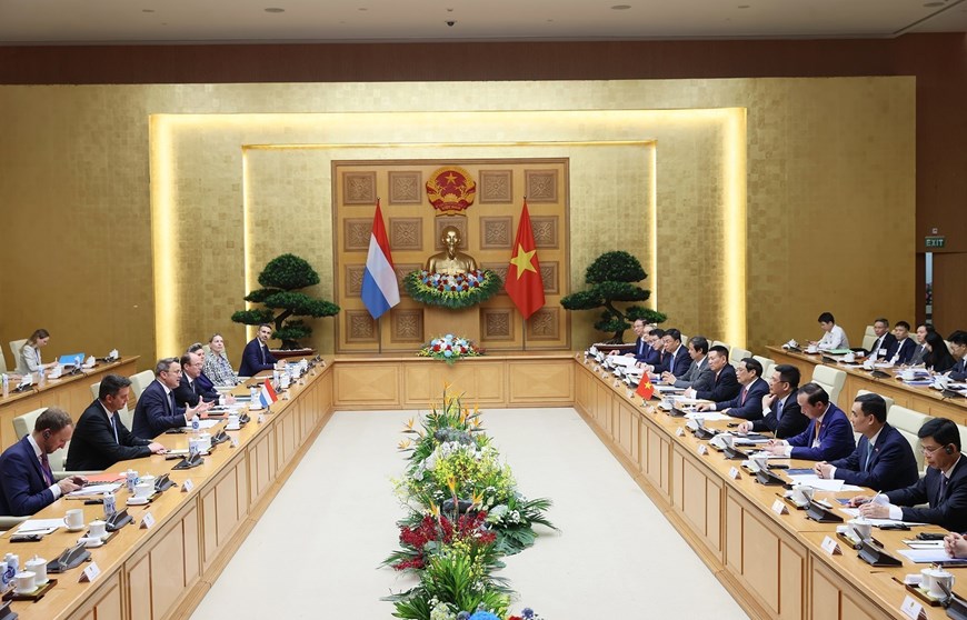 Thủ tướng Phạm Minh Ch&iacute;nh đ&oacute;n, hội đ&agrave;m với Thủ tướng Luxembourg - Ảnh 13.