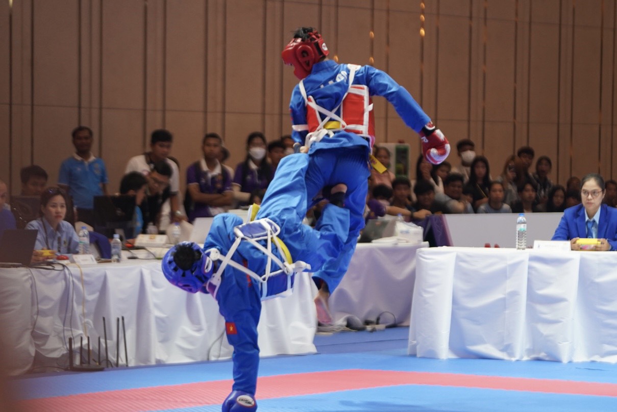 Nhật k&yacute; SEA Games 32 ng&agrave;y 6-5: Nguyễn Thị Thanh Ph&uacute;c gi&agrave;nh v&agrave;ng đi bộ - Ảnh 43.