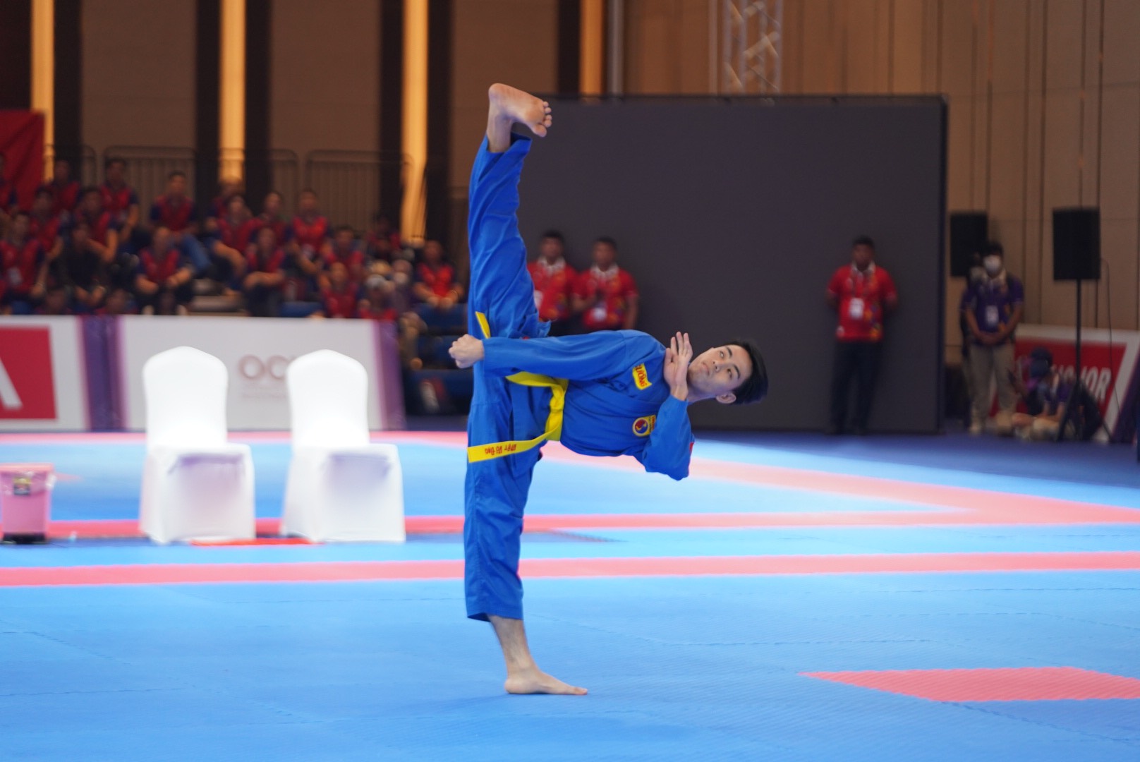 Nhật k&yacute; SEA Games 32 ng&agrave;y 6-5: Nguyễn Thị Thanh Ph&uacute;c gi&agrave;nh v&agrave;ng đi bộ - Ảnh 42.