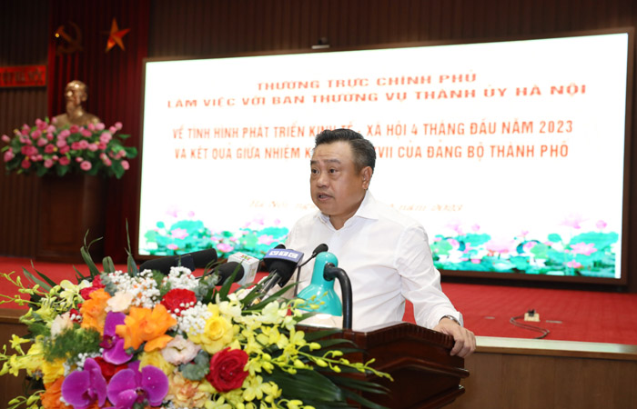 Thủ tướng Phạm Minh Ch&iacute;nh y&ecirc;u cầu giải quyết ngay c&aacute;c đề xuất của H&agrave; Nội - Ảnh 3.