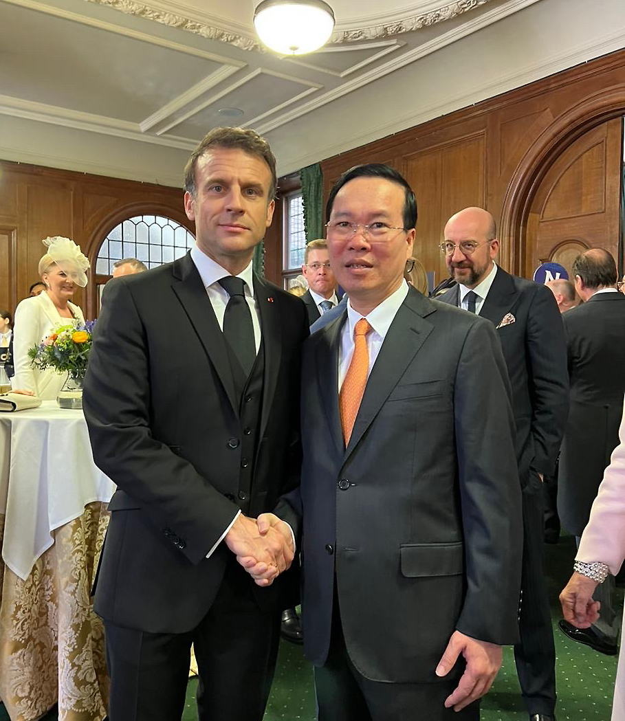 Chủ tịch nước V&otilde; Văn Thưởng gặp Nh&agrave; vua Anh Charles Đệ tam - Ảnh 7.