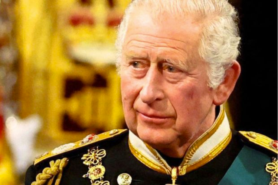 Vua Charles III lên ngôi với những nghi lễ đặc biệt thế nào?