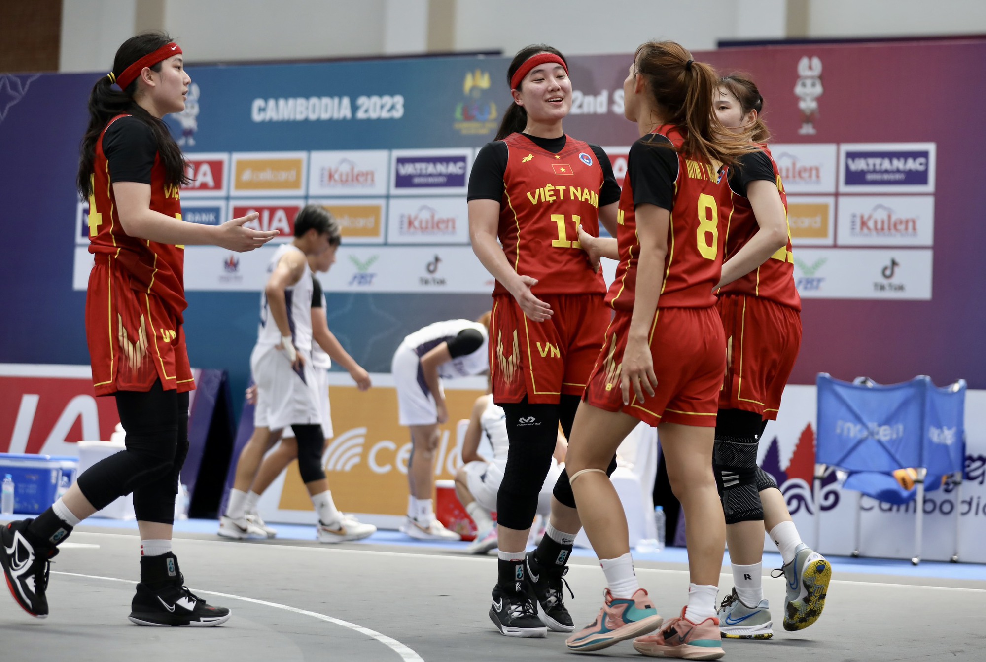 Nhật k&yacute; SEA Games 32 ng&agrave;y 6-5: Nguyễn Thị Thanh Ph&uacute;c gi&agrave;nh v&agrave;ng đi bộ - Ảnh 17.