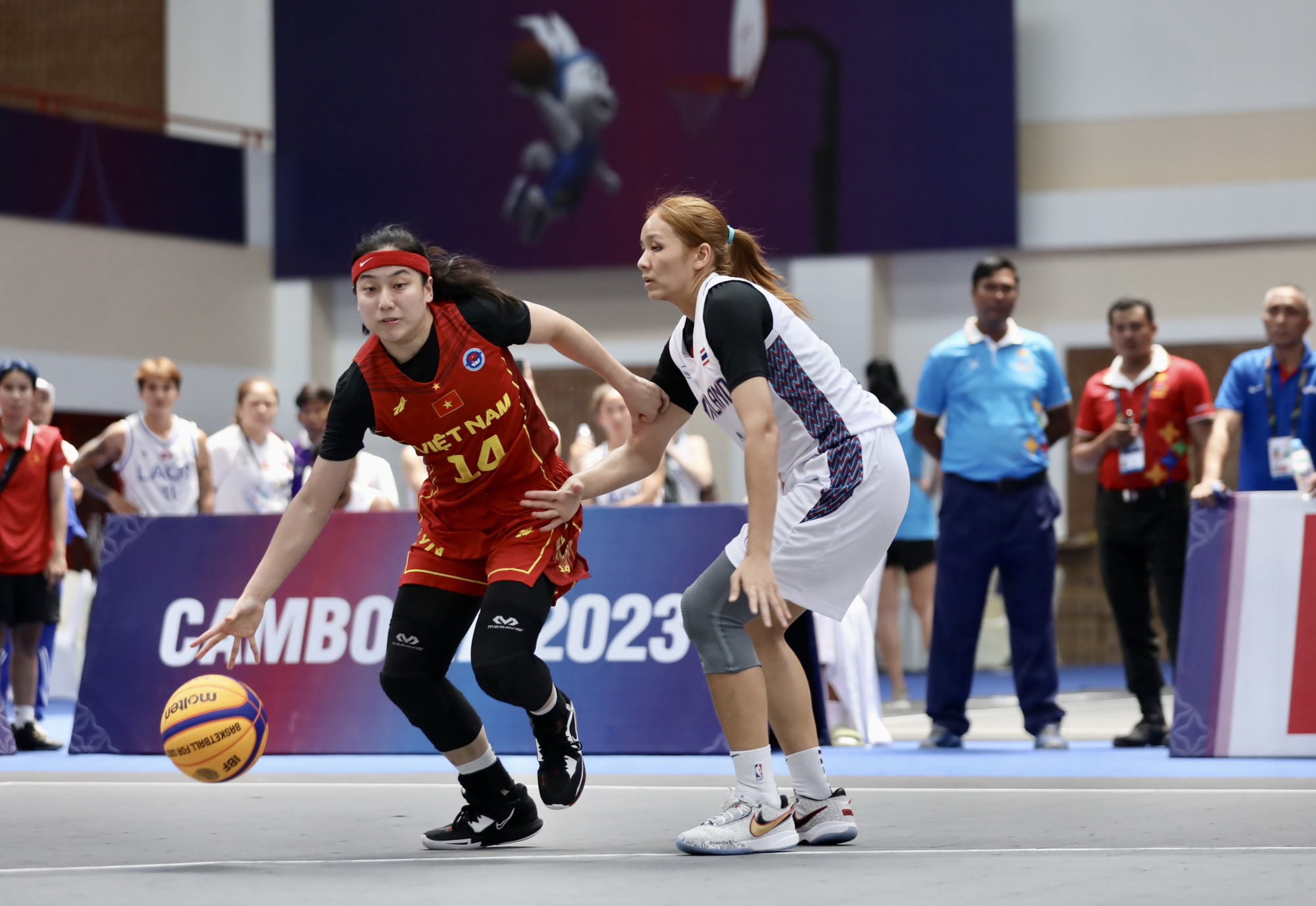 Nhật k&yacute; SEA Games 32 ng&agrave;y 6-5: Nguyễn Thị Thanh Ph&uacute;c gi&agrave;nh v&agrave;ng đi bộ - Ảnh 19.