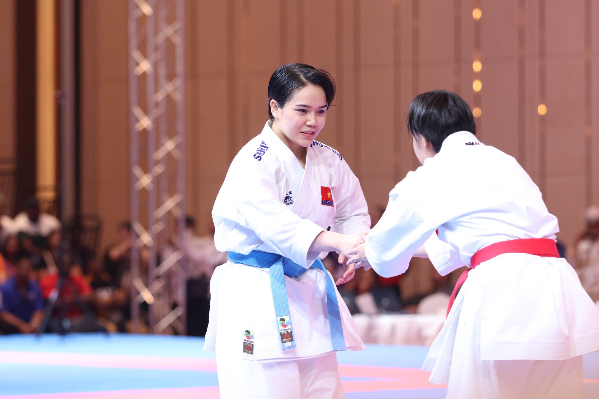 Nhật k&yacute; SEA Games 32 ng&agrave;y 6-5: Nguyễn Thị Thanh Ph&uacute;c gi&agrave;nh v&agrave;ng đi bộ - Ảnh 25.
