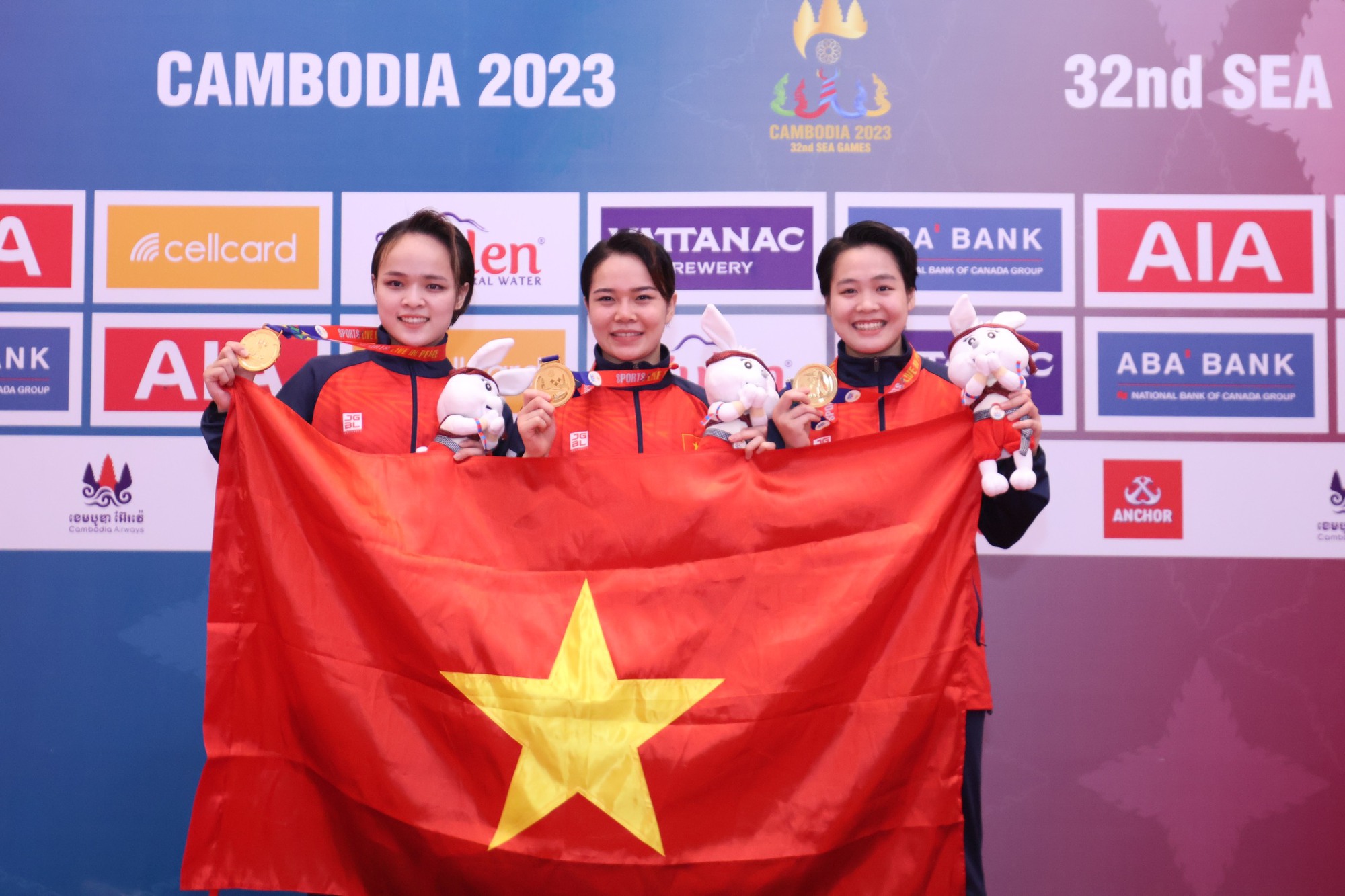 Nhật k&yacute; SEA Games 32 ng&agrave;y 6-5: Nguyễn Thị Thanh Ph&uacute;c gi&agrave;nh v&agrave;ng đi bộ - Ảnh 22.