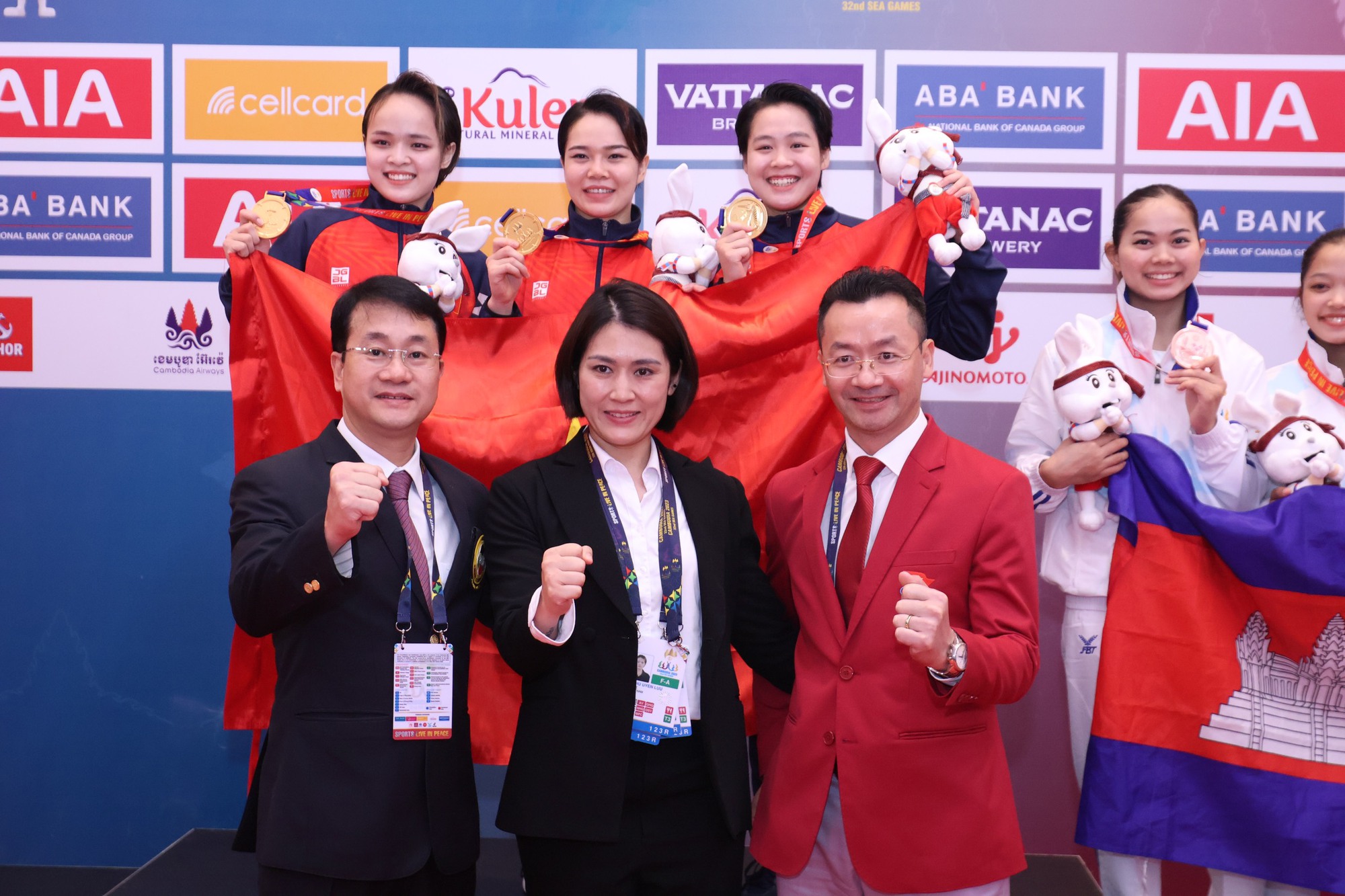 Nhật k&yacute; SEA Games 32 ng&agrave;y 6-5: Nguyễn Thị Thanh Ph&uacute;c gi&agrave;nh v&agrave;ng đi bộ - Ảnh 21.