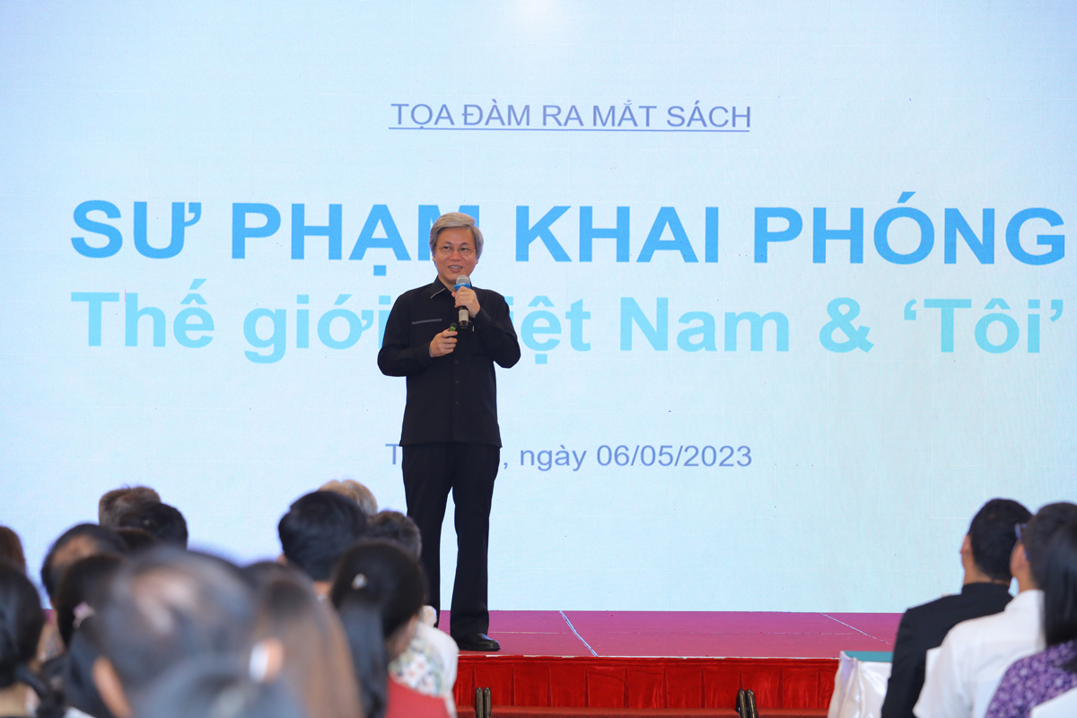 Ra mắt sách về "sư phạm khai phóng"