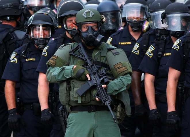 “Đi nhậu”, 2 lính Mỹ bị đánh thuốc mê cướp tài sản ly kỳ ở Colombia