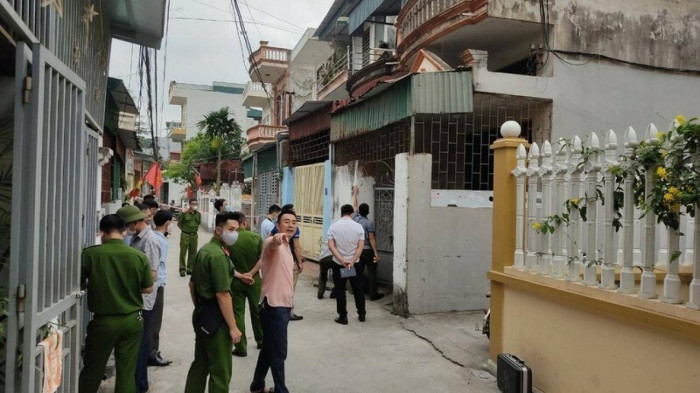 Người đàn ông sống một mình tử vong tại nhà với nhiều vết thương trên người