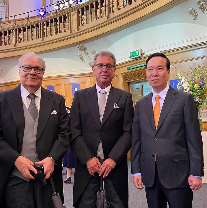 Chủ tịch nước V&otilde; Văn Thưởng gặp Nh&agrave; vua Anh Charles Đệ tam - Ảnh 20.