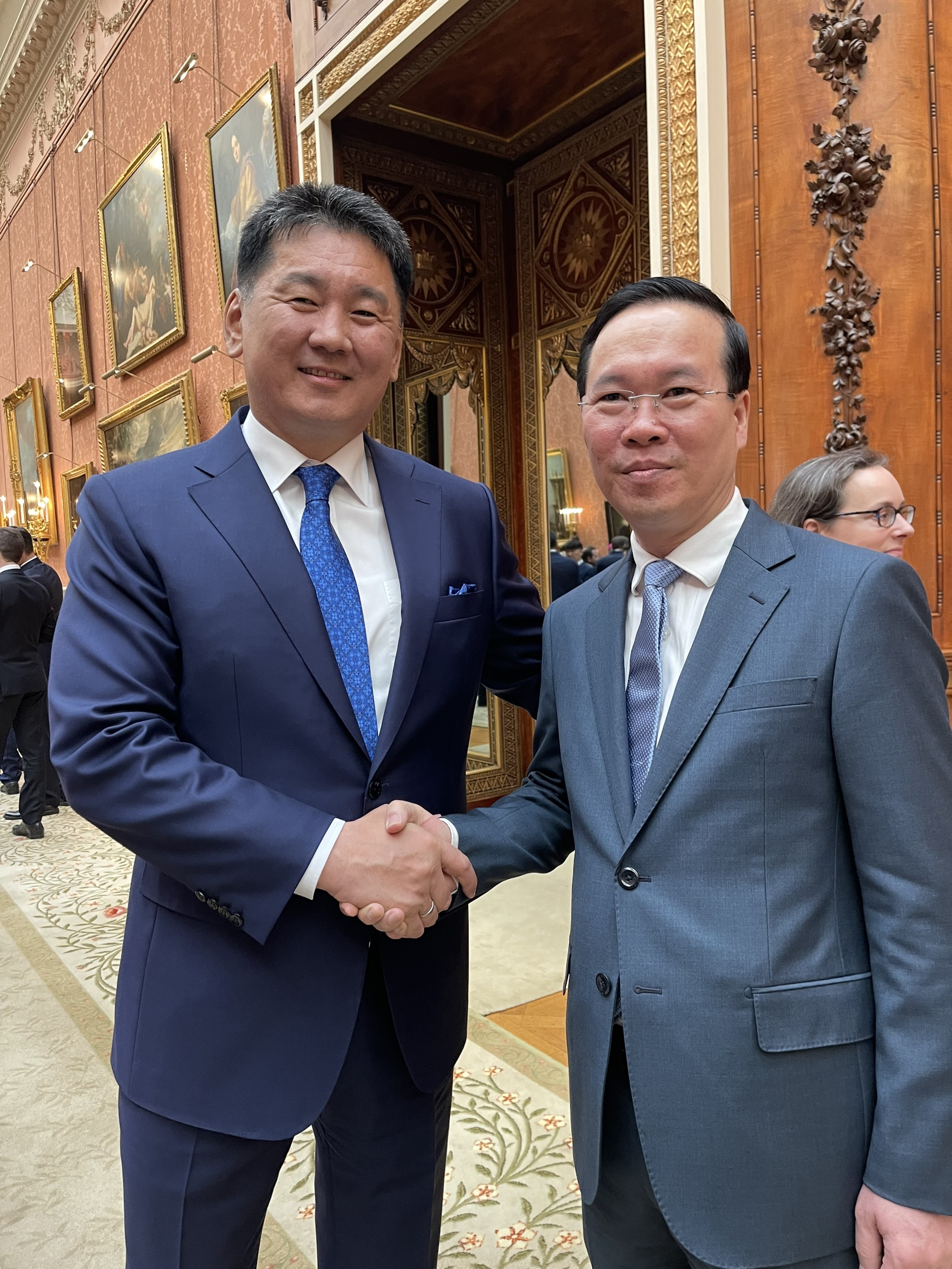 Chủ tịch nước V&otilde; Văn Thưởng gặp Nh&agrave; vua Anh Charles Đệ tam - Ảnh 12.