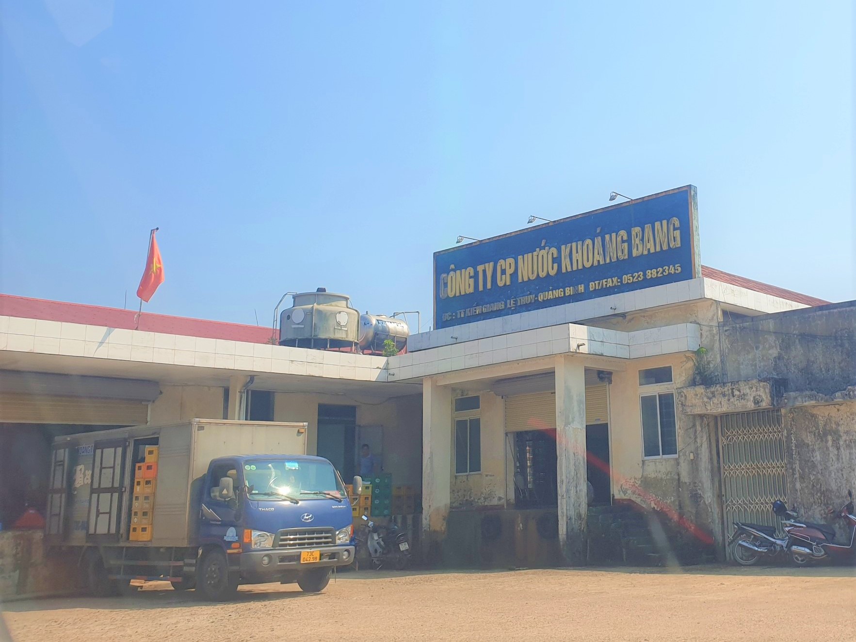 Vật chứng bất ngờ "biến mất" sau vụ đỉa xuất hiện trong bình nước tại trường mầm non