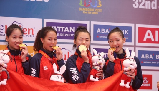 Karate được thưởng n&oacute;ng sau khi vượt chỉ ti&ecirc;u tại SEA Games 32 - Ảnh 2.