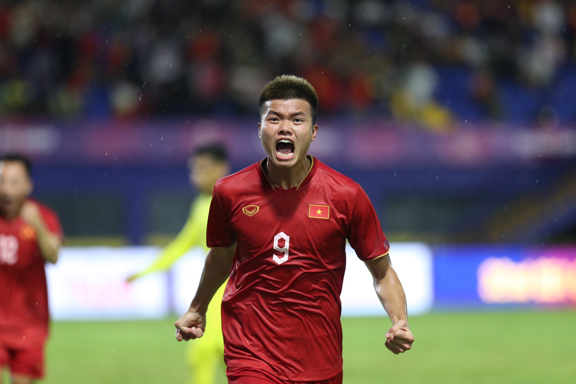 U22 Việt Nam thắng Malaysia, sớm vào bán kết SEA Games 32
