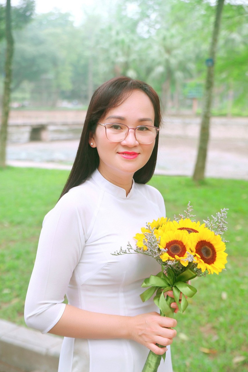 Phạm Thị Nga &ndash; C&ocirc; gi&aacute;o dạy ngoại ngữ đam m&ecirc; dựng kịch bằng tiếng Anh cho học sinh - Ảnh 3.