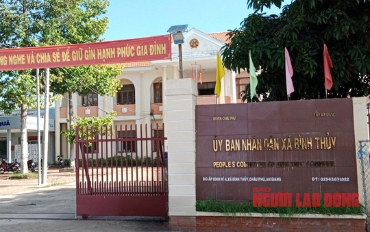 Ký khống chứng từ mua bán xe, 2 cán bộ ở An Giang bị bắt
