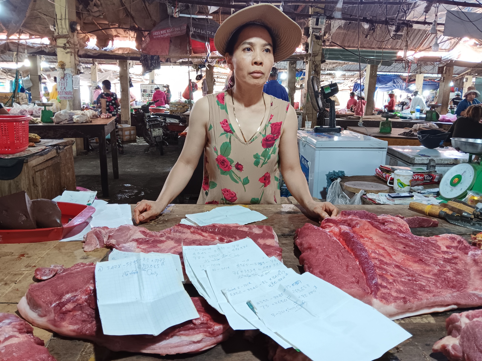 K&ecirc;u trời v&igrave; tiền điện thu gấp đ&ocirc;i m&agrave; điện vẫn yếu - Ảnh 4.