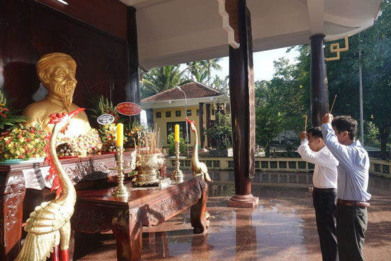 Những người làm hoa cho đất: Phan Văn Trị - Cây bút chiến đấu sáng rực đất Nam Kỳ - Ảnh 1.