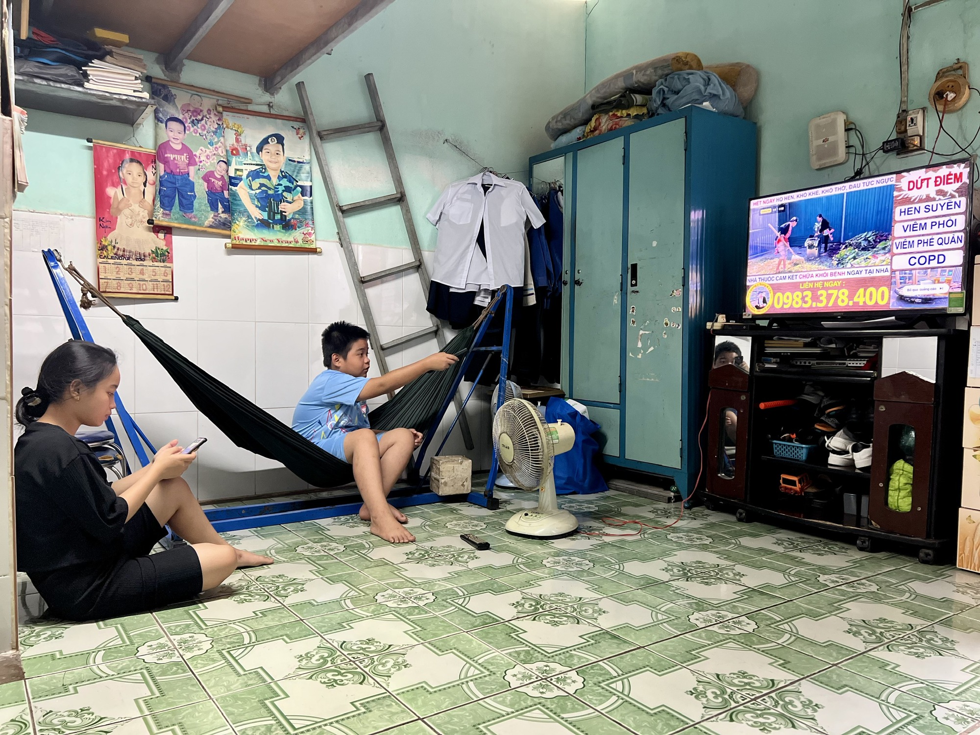 Quản con ngày hè: Đau đầu và tốn kém!