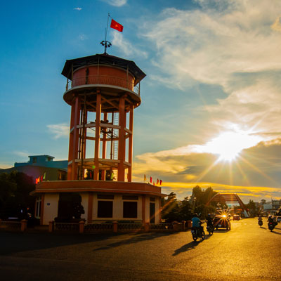 CUỘC THI ẢNH THI&Ecirc;NG LI&Ecirc;NG CỜ TỔ QUỐC: Trong sắc thắm m&agrave;u cờ - Ảnh 4.