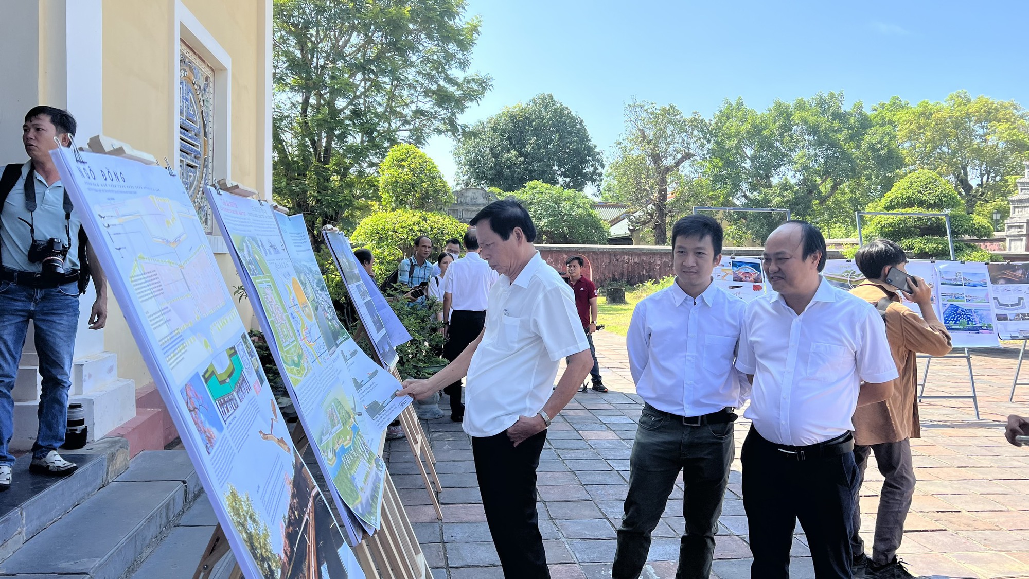 Huế từng bị UNESCO tuýt còi khi muốn mở rộng cống trong Kinh thành - Ảnh 2.