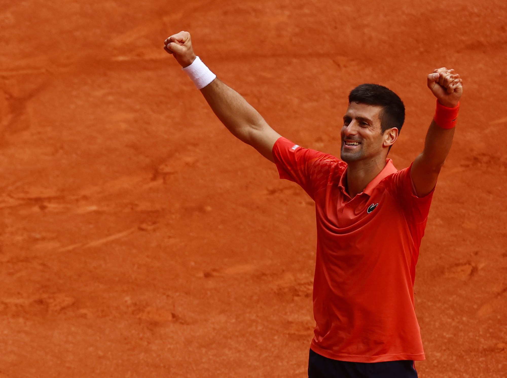 V&ocirc; địch Roland Garros 2023, Djokovic vượt Nadal lập 2 kỷ lục mới - Ảnh 7.