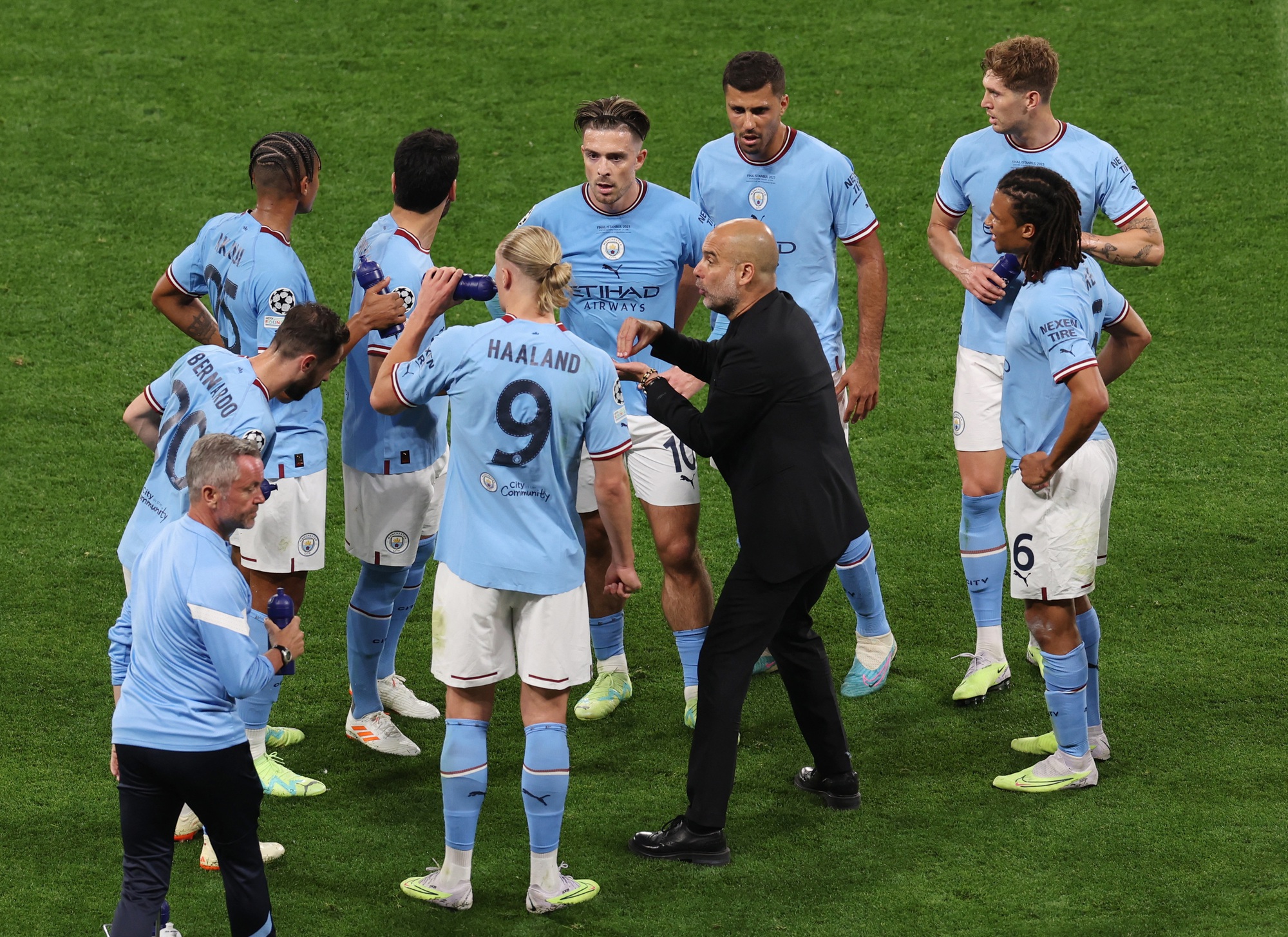 Ph&aacute;t hiện động trời của Pep mang về c&uacute;p v&ocirc; địch Champions League - Ảnh 5.