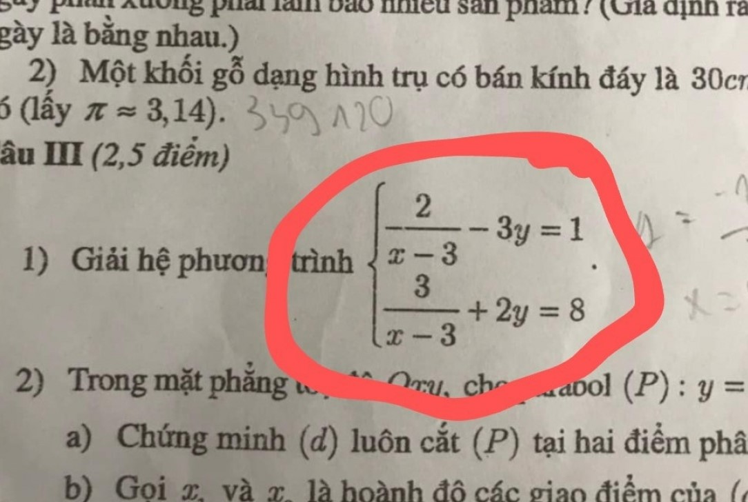 Sở GD-ĐT Hà Nội chấp nhận đáp án làm nhầm do đề thi Toán lớp 10 bị mờ