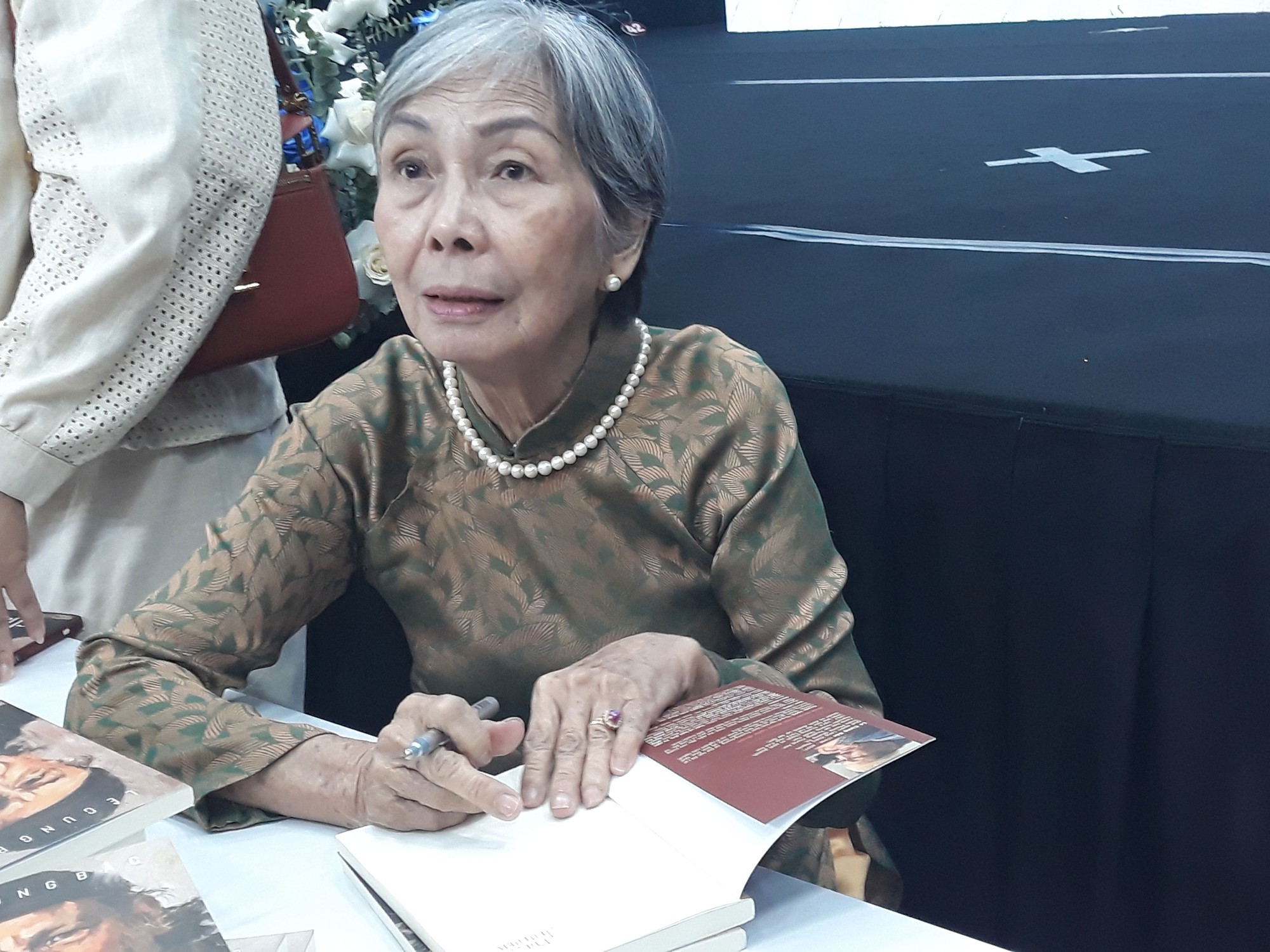 "Bụi cát chân mây" - tưởng nhớ cố NSƯT, đạo diễn Lê Cung Bắc