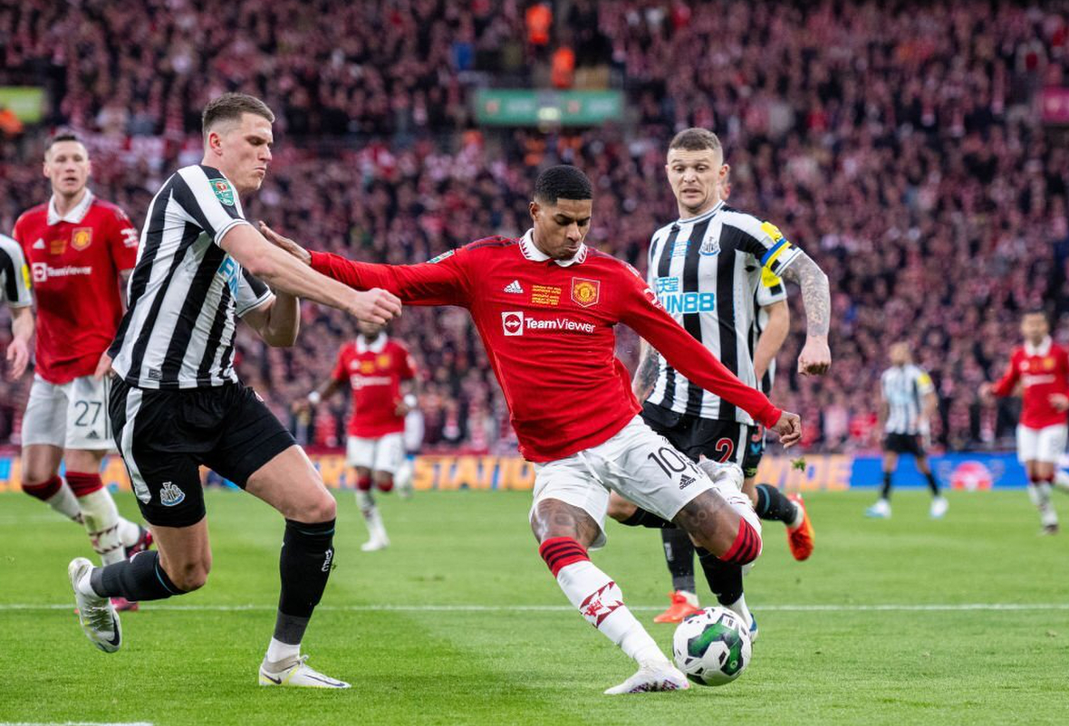 Man United sắp về tay tỉ phú Qatar, làng bóng Anh xôn xao